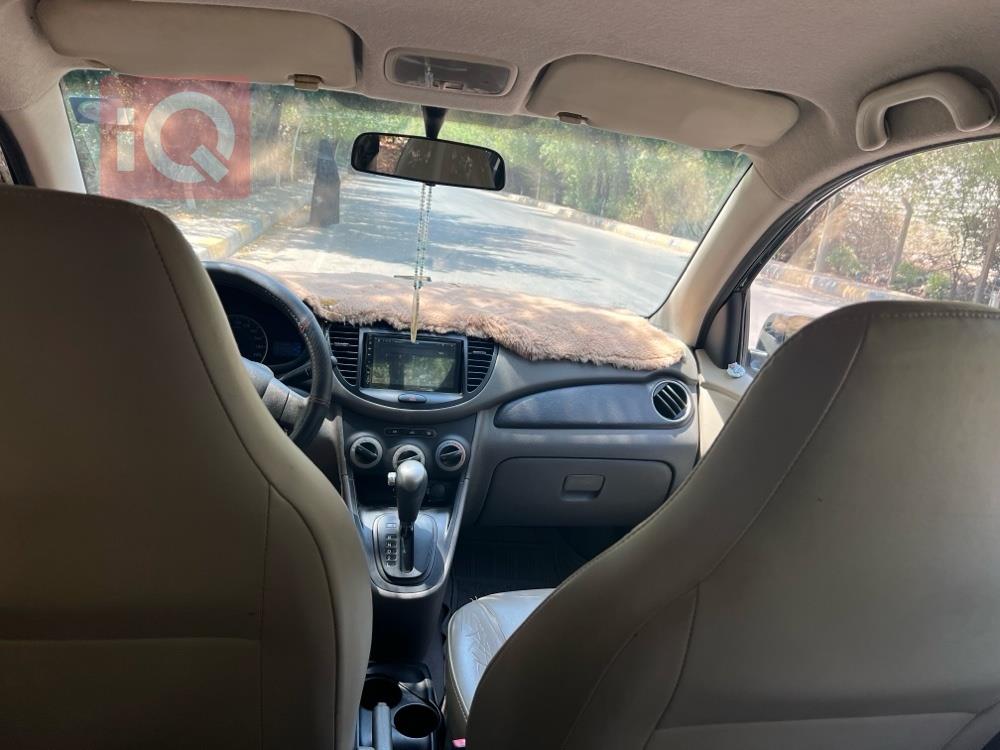 هيونداي i10